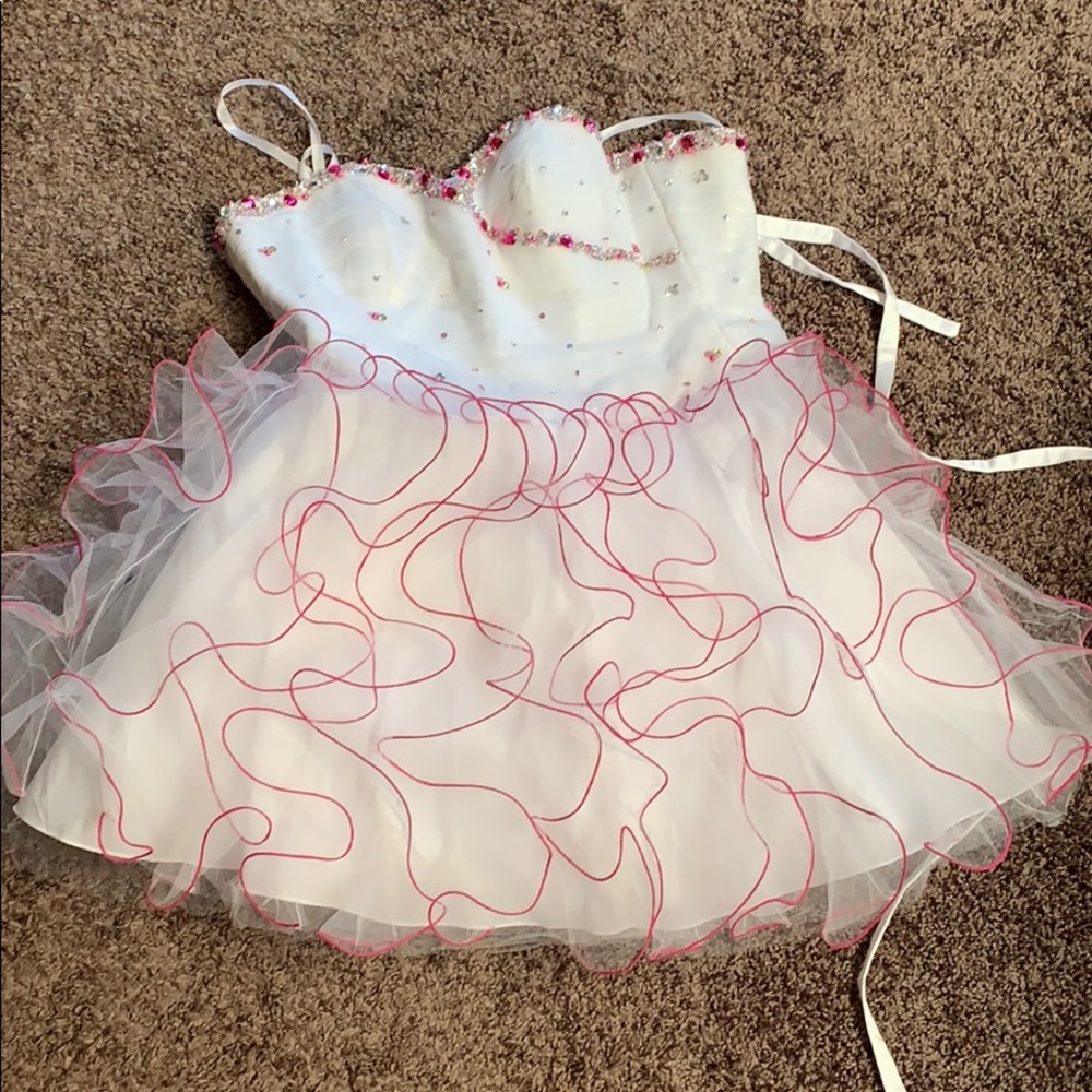 A sweet sixteen dress, prom
